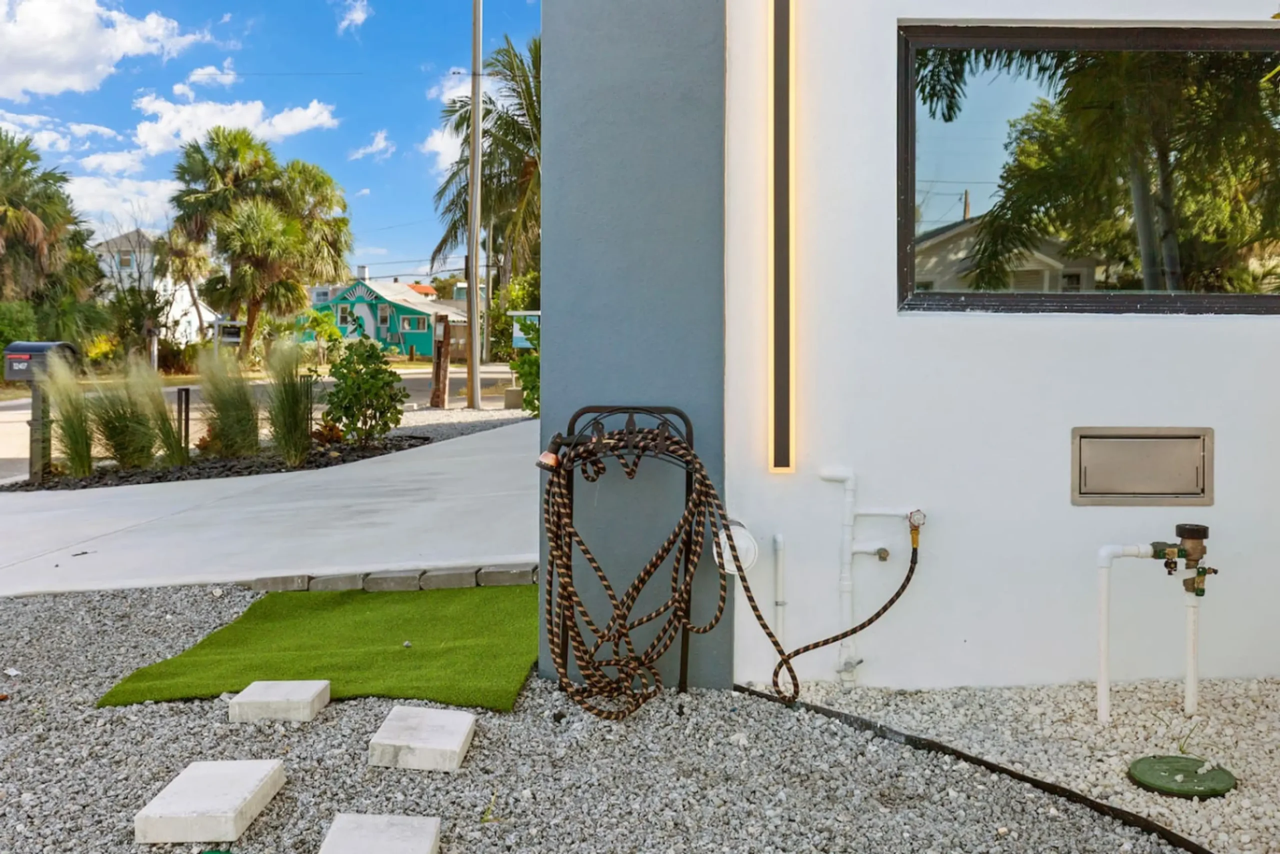 149323-440712-9D4W6Blq90TBb--JoStakb--aT-cowZ3pbNxcXvYlZehY-68e69a2320331